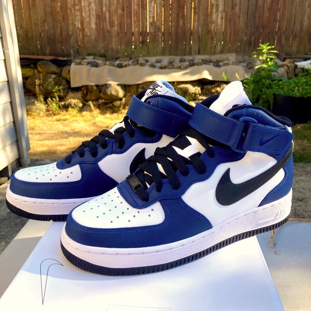 Customized Air Force mids 1